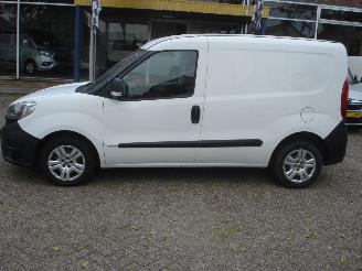 Fiat Doblo 1.3-16V DIESEL AIRCO picture 4