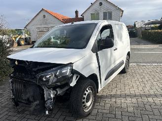Peugeot Partner 1.5 BLUEHDI  PREMIUM picture 2