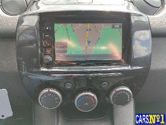 Mazda 2  picture 17