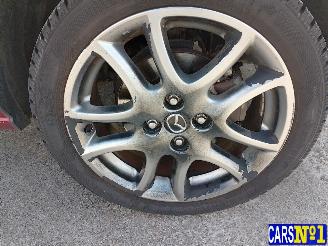 Mazda 2  picture 20