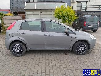 Fiat Grande Punto PUNTO picture 8