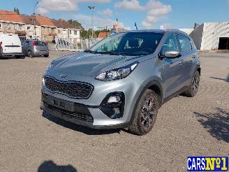 damaged passenger cars Kia Sportage  2019/12