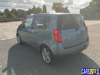 Mitsubishi Colt  picture 6