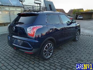 Ssang yong Tivoli  picture 4