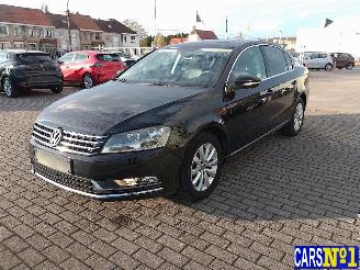 Unfallwagen Volkswagen Passat  2014/8