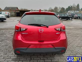 Mazda 2  picture 5