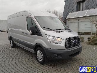 Ford Transit  picture 3