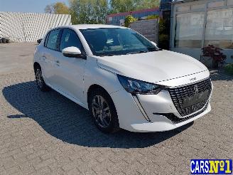 Peugeot 208  picture 3