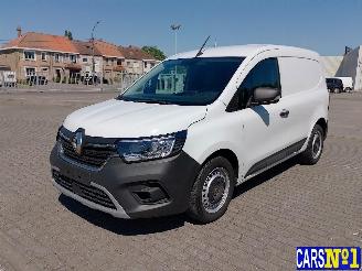 Coche accidentado Renault Kangoo  2023/3
