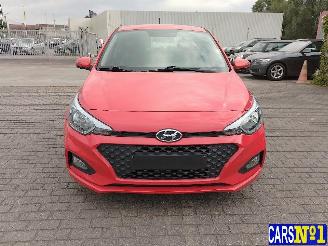 Hyundai I-20  picture 2