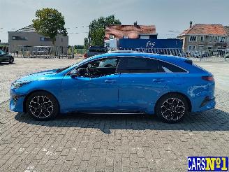 Kia Pro cee d  picture 7