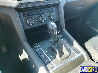 Volkswagen Amarok  picture 23