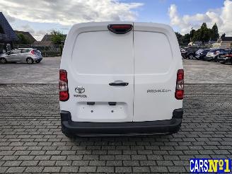 Toyota ProAce CITY picture 17