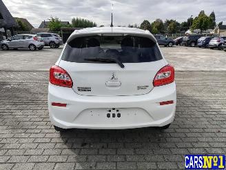 Mitsubishi Space-star STAR picture 5