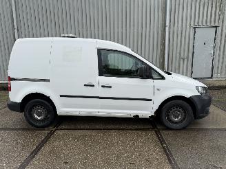 Volkswagen Caddy 1.6 TDI L1H1 picture 2
