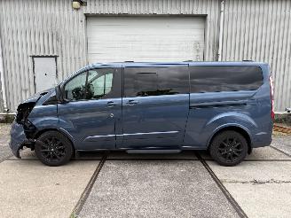Ford Tourneo Custom 320 2.0 TDCI L2H1 Sport picture 2