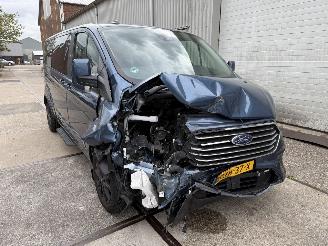 Ford Tourneo Custom 320 2.0 TDCI L2H1 Sport picture 10