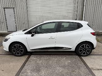 Renault Clio 0.9 TCe Night & Day picture 7