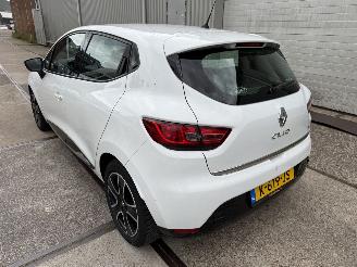 Renault Clio 0.9 TCe Night & Day picture 6