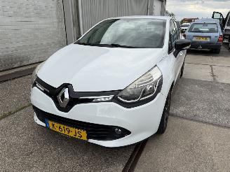 Renault Clio 0.9 TCe Night & Day picture 8