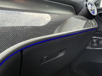 Mercedes GLC 300e 4MATIC AMG Line picture 33