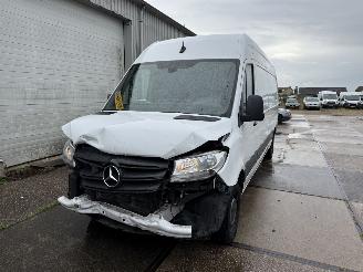Mercedes Sprinter 317 CDI Automaat L3H2 picture 10