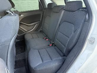 Mercedes B-klasse 220d Ambition Automaat picture 20