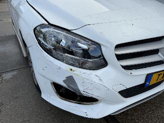 Mercedes B-klasse 220d Ambition Automaat picture 2