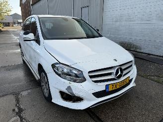 Avarii autoturisme Mercedes B-klasse 220d Ambition Automaat 2018/11