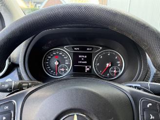 Mercedes B-klasse 220d Ambition Automaat picture 14