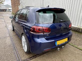 Volkswagen Golf 2.0 R 4-Motion picture 4