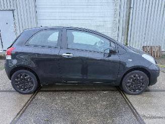 Toyota Yaris 1.0 VVTi Access Airco picture 2