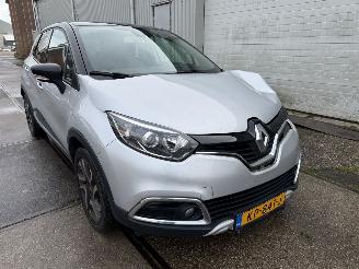 škoda osobní automobily Renault Captur 0.9 TCe Xmod 2016/10