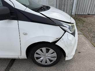Toyota Aygo 1.0 VVT-i picture 2