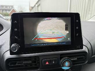 Peugeot Partner 1.6 BlueHDI Premium 100PK picture 15