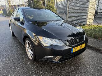 uszkodzony samochody osobowe Seat Leon 1.2 TSI Style 2014/3