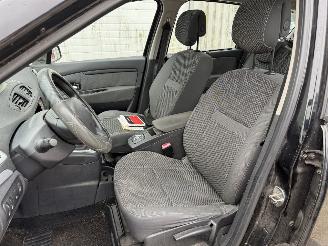 Renault Grand-scenic 1.6 Expression 7-Persoons LPG picture 22