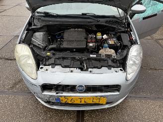 Fiat Grande Punto 1.4 Edizione Prima picture 12