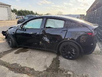 Tesla Model Y Long Range AWD 75kWh picture 4