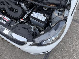 Peugeot 108 1.0 e-VTi Active picture 15