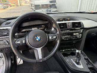 BMW 3-serie 318i Touring M-Sport Pano H&K Leer picture 15