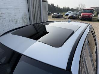 BMW 3-serie 318i Touring M-Sport Pano H&K Leer picture 13