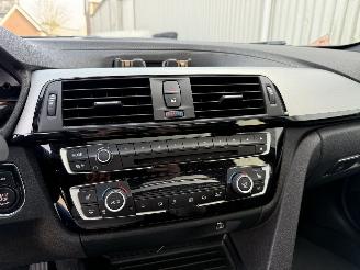 BMW 3-serie 318i Touring M-Sport Pano H&K Leer picture 18