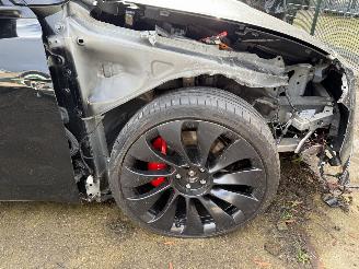 Tesla Model Y Performance AWD 75kWh picture 8