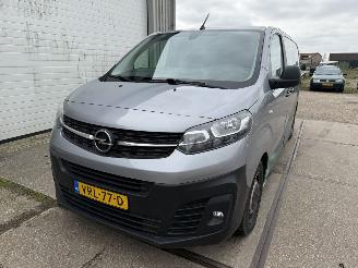 Opel Vivaro 2.0 CDTI L3H1 Edition Automaat picture 16