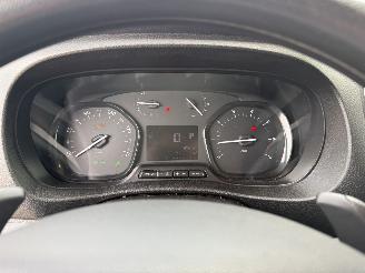 Opel Vivaro 2.0 CDTI L3H1 Edition Automaat picture 20