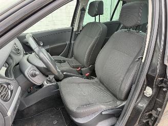 Renault Clio 1.2-16V Night & Day picture 19