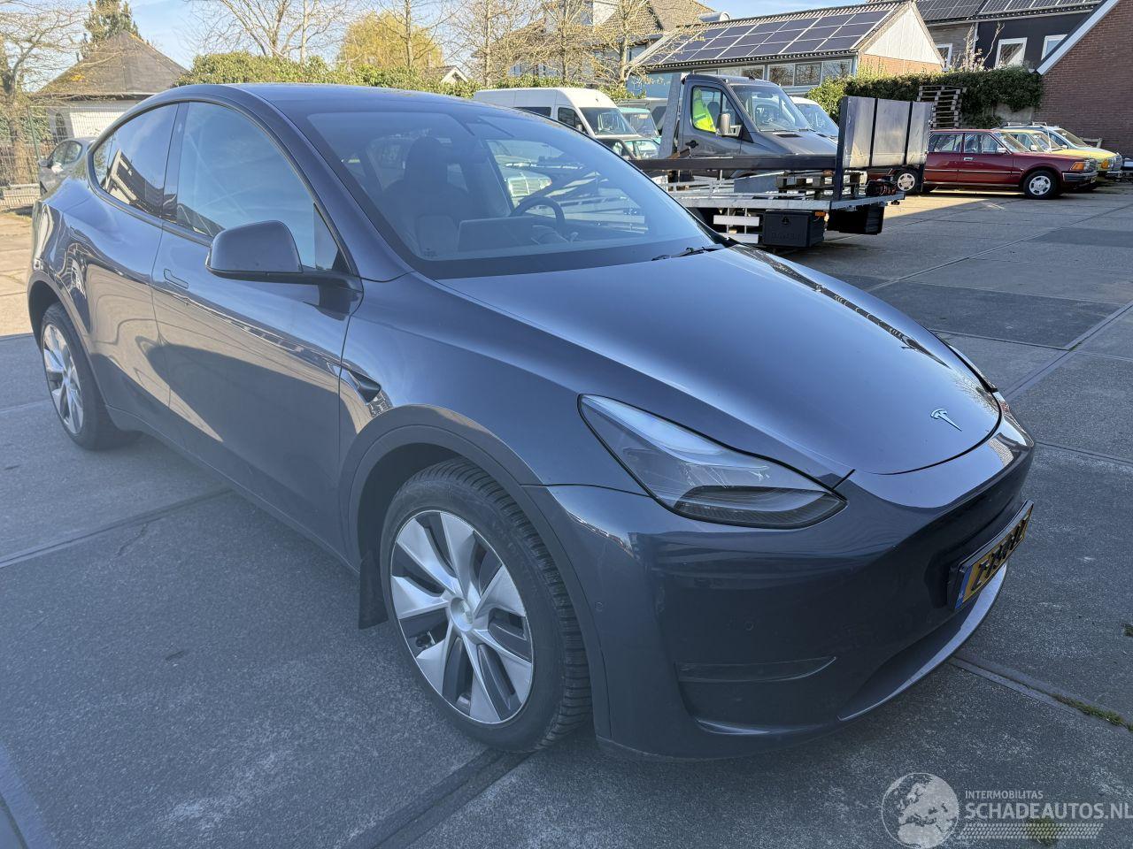 Tesla Model Y Long Range AWD 75kWh