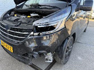 Renault Trafic 2.0 dCi T29 L2H1 DC Luxe picture 17