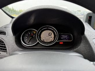 Renault Mégane 1.4 TCe Parisienne picture 18